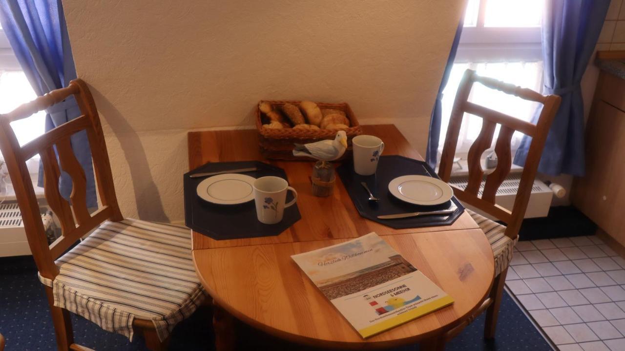 Ferienwohnung " Luv " Neuharlingersiel Buitenkant foto